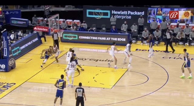 乐鱼体育下载-关键时刻不手软!四个进攻回合解码勇士高效进攻